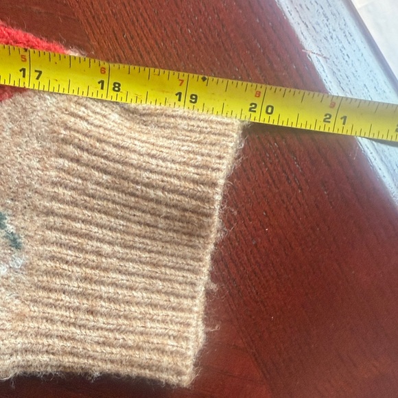 Wool/Cashmere Argyle Patterned Cardigan Sweater. New without tags - Picture 9 of 10